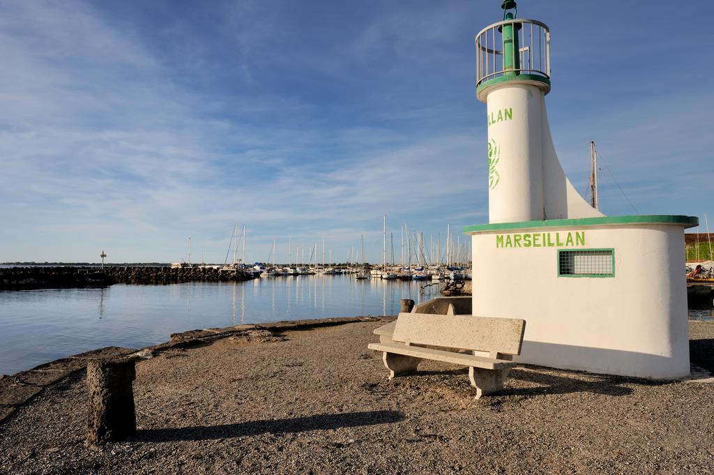 Port Rive Gauche Iona Apartman Marseillan Kültér fotó